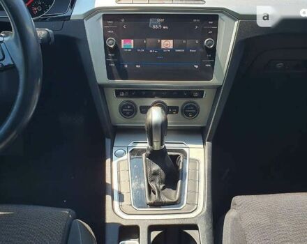 Фольксваген Пассат, объемом двигателя 2 л и пробегом 269 тыс. км за 17500 $, фото 15 на Automoto.ua