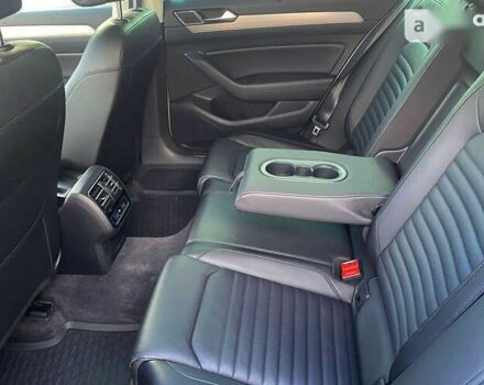 Фольксваген Пассат, объемом двигателя 2 л и пробегом 172 тыс. км за 27500 $, фото 22 на Automoto.ua