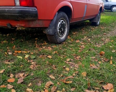 Фольксваген Пассат, объемом двигателя 1.6 л и пробегом 200 тыс. км за 750 $, фото 3 на Automoto.ua