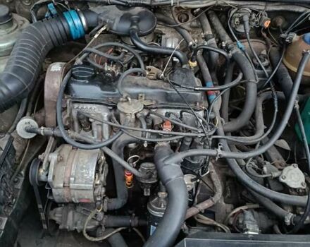 Фольксваген Пассат, объемом двигателя 1.6 л и пробегом 339 тыс. км за 1800 $, фото 1 на Automoto.ua