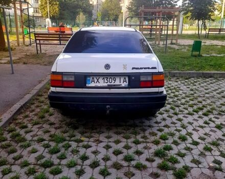 Фольксваген Пассат, объемом двигателя 1.8 л и пробегом 400 тыс. км за 1200 $, фото 4 на Automoto.ua