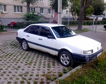 Фольксваген Пассат, объемом двигателя 1.8 л и пробегом 400 тыс. км за 1200 $, фото 1 на Automoto.ua