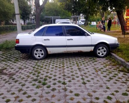 Фольксваген Пассат, объемом двигателя 1.8 л и пробегом 400 тыс. км за 1200 $, фото 2 на Automoto.ua