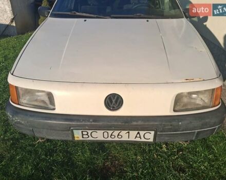 Фольксваген Пассат, объемом двигателя 1.6 л и пробегом 325 тыс. км за 600 $, фото 6 на Automoto.ua