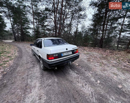 Фольксваген Пассат, об'ємом двигуна 1.8 л та пробігом 100 тис. км за 1600 $, фото 3 на Automoto.ua