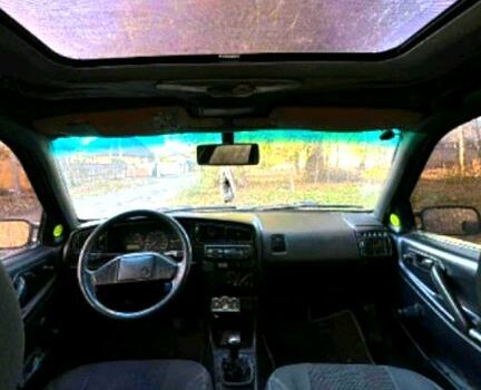 Фольксваген Пассат, объемом двигателя 1.6 л и пробегом 0 тыс. км за 700 $, фото 2 на Automoto.ua