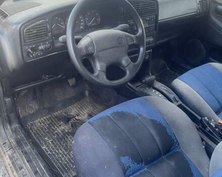 Фольксваген Пассат, объемом двигателя 2.8 л и пробегом 300 тыс. км за 1500 $, фото 3 на Automoto.ua