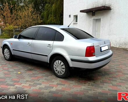 Фольксваген Пассат, объемом двигателя 1.8 л и пробегом 321 тыс. км за 3700 $, фото 6 на Automoto.ua