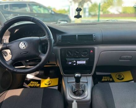 Фольксваген Пассат, объемом двигателя 1.6 л и пробегом 201 тыс. км за 3200 $, фото 12 на Automoto.ua