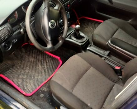 Фольксваген Пассат, объемом двигателя 1.6 л и пробегом 222 тыс. км за 2850 $, фото 3 на Automoto.ua