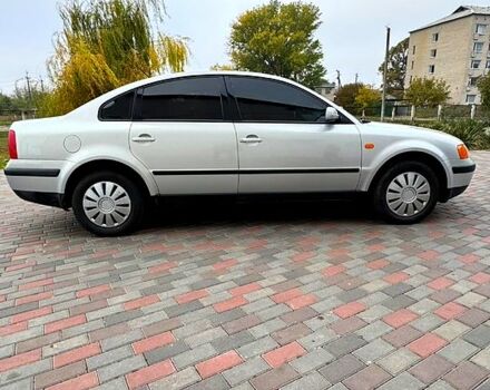 Фольксваген Пассат, объемом двигателя 1.8 л и пробегом 321 тыс. км за 3700 $, фото 2 на Automoto.ua