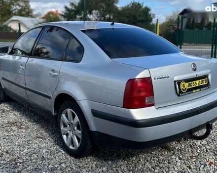 Фольксваген Пассат, объемом двигателя 1.6 л и пробегом 201 тыс. км за 3200 $, фото 3 на Automoto.ua
