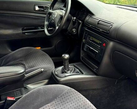 Фольксваген Пассат, объемом двигателя 1.8 л и пробегом 321 тыс. км за 3700 $, фото 9 на Automoto.ua