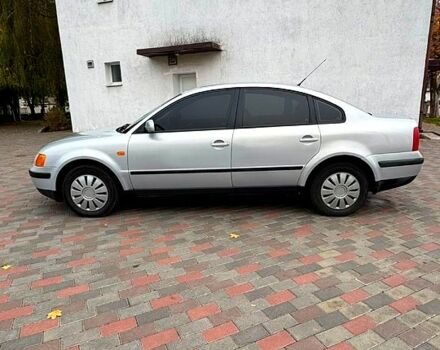 Фольксваген Пассат, объемом двигателя 1.8 л и пробегом 321 тыс. км за 3700 $, фото 1 на Automoto.ua