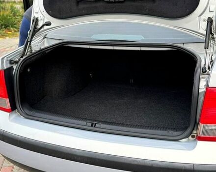 Фольксваген Пассат, объемом двигателя 1.8 л и пробегом 321 тыс. км за 3700 $, фото 13 на Automoto.ua