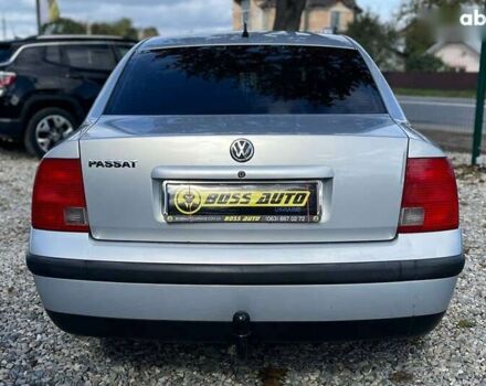 Фольксваген Пассат, объемом двигателя 1.6 л и пробегом 201 тыс. км за 3200 $, фото 4 на Automoto.ua