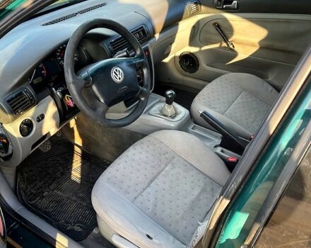 Фольксваген Пассат, объемом двигателя 1.6 л и пробегом 0 тыс. км за 1450 $, фото 4 на Automoto.ua