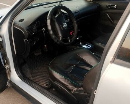 Фольксваген Пассат, объемом двигателя 1.8 л и пробегом 407 тыс. км за 3500 $, фото 7 на Automoto.ua