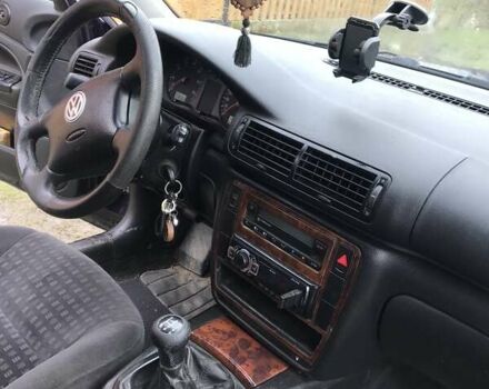 Фольксваген Пассат, объемом двигателя 1.8 л и пробегом 338 тыс. км за 4200 $, фото 5 на Automoto.ua