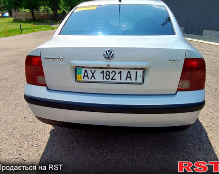 Фольксваген Пассат, объемом двигателя 1.8 л и пробегом 380 тыс. км за 3700 $, фото 4 на Automoto.ua