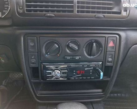 Фольксваген Пассат, об'ємом двигуна 2 л та пробігом 291 тис. км за 4199 $, фото 15 на Automoto.ua