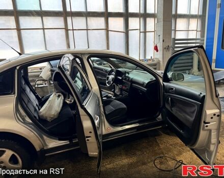 Фольксваген Пассат, объемом двигателя 1.8 л и пробегом 278 тыс. км за 4300 $, фото 4 на Automoto.ua