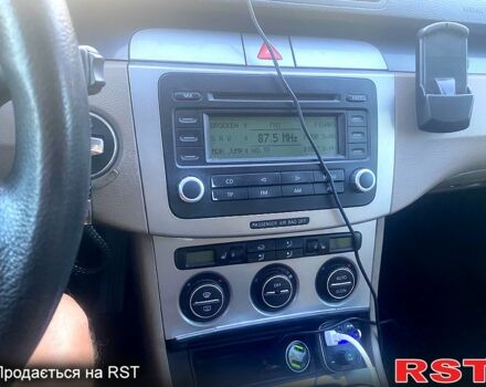 Фольксваген Пассат, объемом двигателя 1.6 л и пробегом 222 тыс. км за 6400 $, фото 1 на Automoto.ua