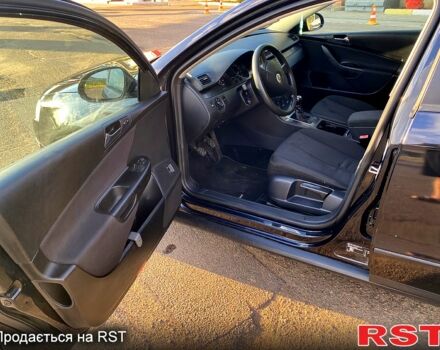 Фольксваген Пассат, об'ємом двигуна 1.6 л та пробігом 215 тис. км за 6000 $, фото 5 на Automoto.ua