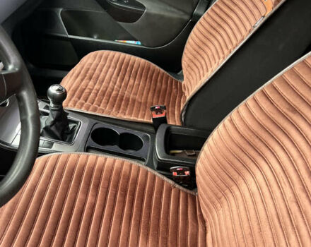 Фольксваген Пассат, объемом двигателя 2 л и пробегом 330 тыс. км за 4700 $, фото 6 на Automoto.ua