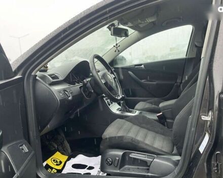 Фольксваген Пассат, об'ємом двигуна 2 л та пробігом 307 тис. км за 5899 $, фото 9 на Automoto.ua