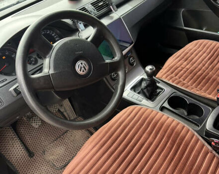 Фольксваген Пассат, объемом двигателя 2 л и пробегом 330 тыс. км за 4700 $, фото 5 на Automoto.ua