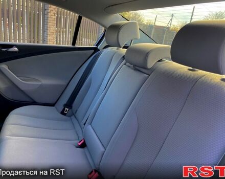 Фольксваген Пассат, объемом двигателя 1.6 л и пробегом 178 тыс. км за 6300 $, фото 12 на Automoto.ua