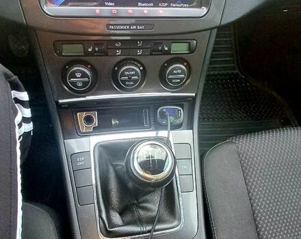 Фольксваген Пассат, об'ємом двигуна 1.6 л та пробігом 210 тис. км за 8500 $, фото 7 на Automoto.ua