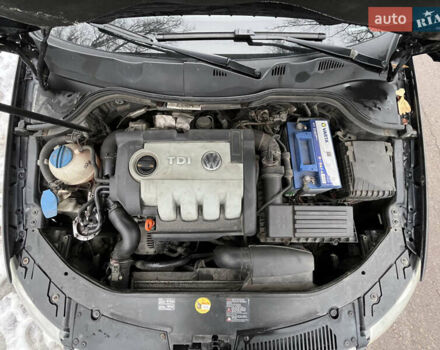 Фольксваген Пассат, объемом двигателя 1.9 л и пробегом 215 тыс. км за 6000 $, фото 18 на Automoto.ua