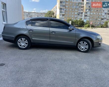 Фольксваген Пассат, объемом двигателя 1.8 л и пробегом 295 тыс. км за 5700 $, фото 2 на Automoto.ua