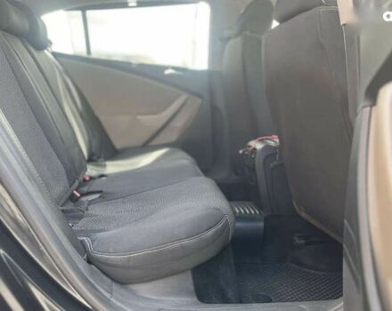 Фольксваген Пассат, объемом двигателя 1.8 л и пробегом 380 тыс. км за 6900 $, фото 17 на Automoto.ua