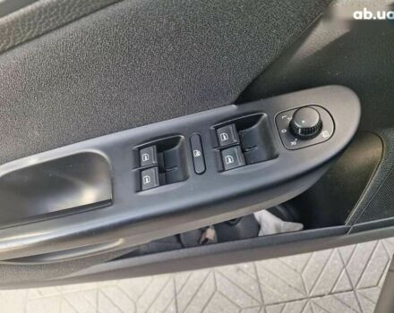 Фольксваген Пассат, объемом двигателя 1.8 л и пробегом 243 тыс. км за 7299 $, фото 14 на Automoto.ua