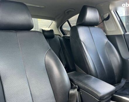 Фольксваген Пассат, объемом двигателя 2 л и пробегом 260 тыс. км за 7900 $, фото 18 на Automoto.ua