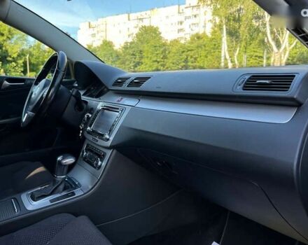 Фольксваген Пассат, объемом двигателя 1.8 л и пробегом 205 тыс. км за 7600 $, фото 9 на Automoto.ua