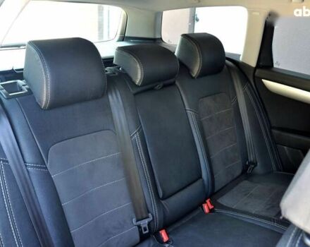 Фольксваген Пассат, об'ємом двигуна 1.6 л та пробігом 256 тис. км за 8200 $, фото 21 на Automoto.ua