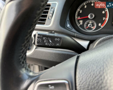 Фольксваген Пассат, объемом двигателя 2.5 л и пробегом 256 тыс. км за 9500 $, фото 22 на Automoto.ua