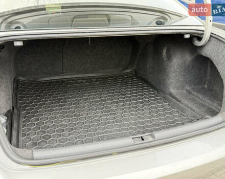 Фольксваген Пассат, объемом двигателя 2.5 л и пробегом 256 тыс. км за 9500 $, фото 6 на Automoto.ua