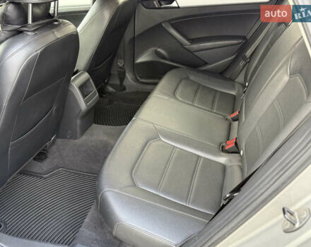 Фольксваген Пассат, объемом двигателя 2.5 л и пробегом 256 тыс. км за 9500 $, фото 21 на Automoto.ua