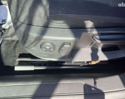 Фольксваген Пассат, объемом двигателя 2 л и пробегом 130 тыс. км за 10000 $, фото 13 на Automoto.ua