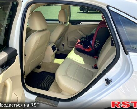 Фольксваген Пассат, объемом двигателя 2.5 л и пробегом 157 тыс. км за 9500 $, фото 11 на Automoto.ua