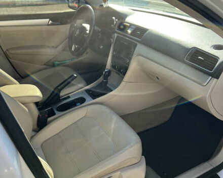 Фольксваген Пассат, объемом двигателя 2.5 л и пробегом 211 тыс. км за 9900 $, фото 22 на Automoto.ua