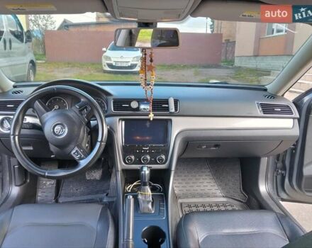 Фольксваген Пассат, объемом двигателя 2.5 л и пробегом 145 тыс. км за 9300 $, фото 4 на Automoto.ua