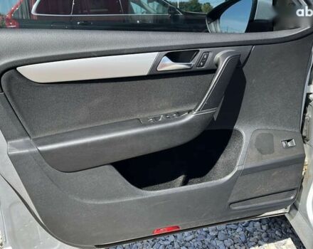 Фольксваген Пассат, объемом двигателя 2 л и пробегом 210 тыс. км за 10700 $, фото 9 на Automoto.ua