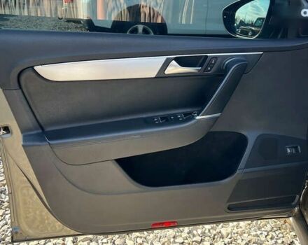 Фольксваген Пассат, объемом двигателя 1.6 л и пробегом 320 тыс. км за 11000 $, фото 7 на Automoto.ua