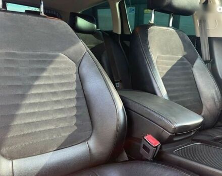 Фольксваген Пассат, объемом двигателя 1.6 л и пробегом 320 тыс. км за 11000 $, фото 26 на Automoto.ua